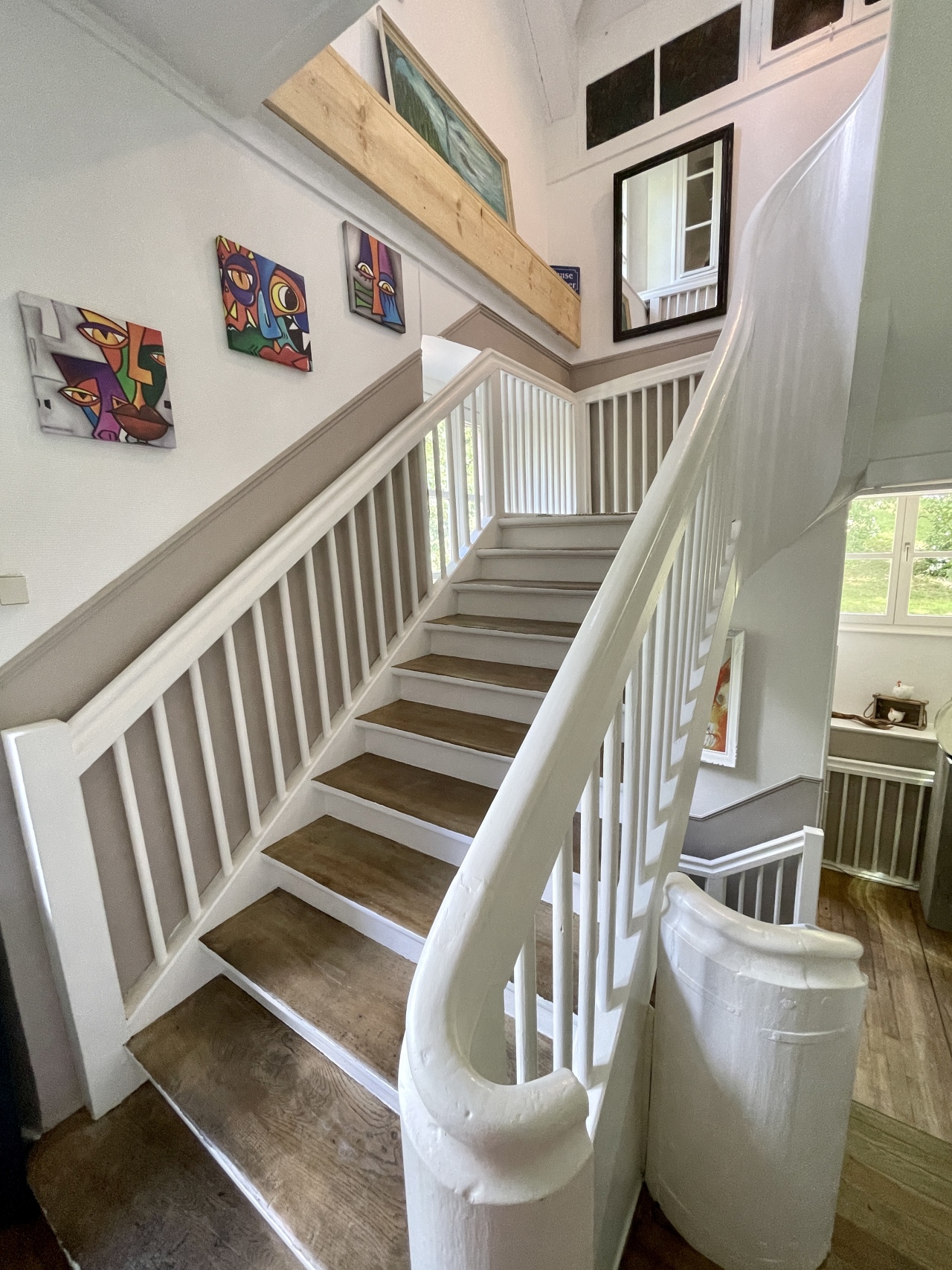 Photos of the guest room, 'A l'ombre des Tilleuls'